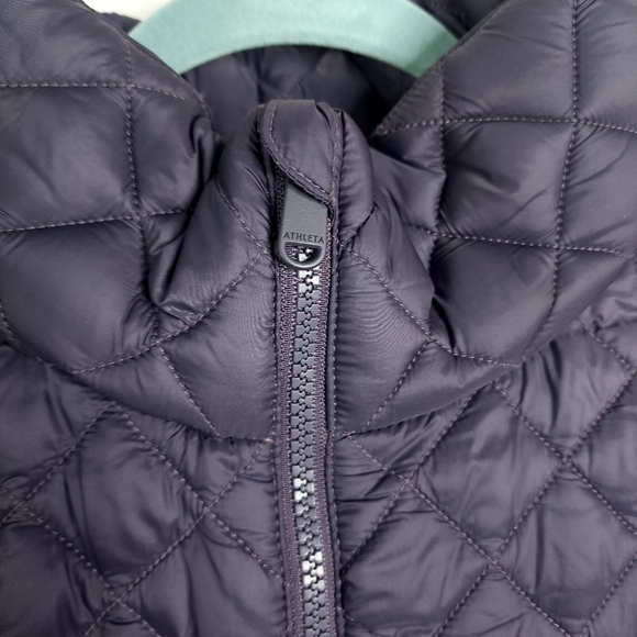 Athleta Wisper Featherless Jacket size XL color Dark Sky Violet - Picture 11 of 14